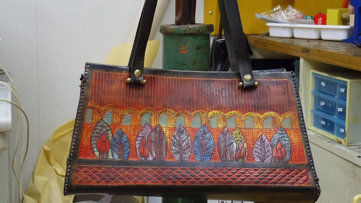 革製の伝統工芸：靴と鞄＆創作リペアショップSAKURA実店舗展開へ