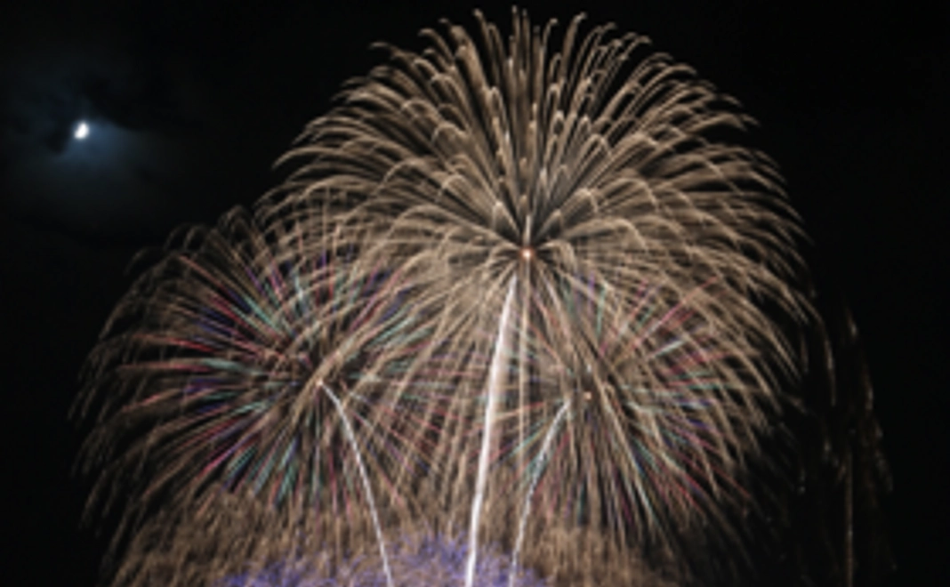 お礼状と花火の写真