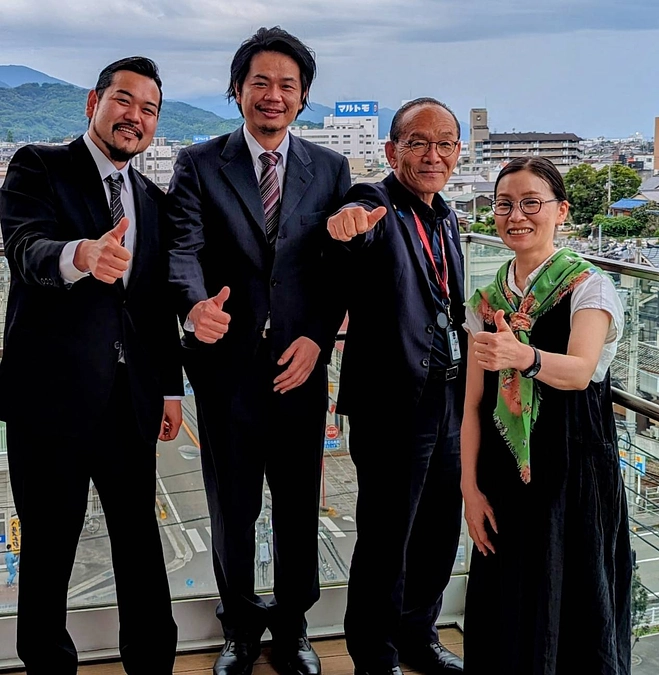 伊予市長へ表敬訪問に行ってきました。