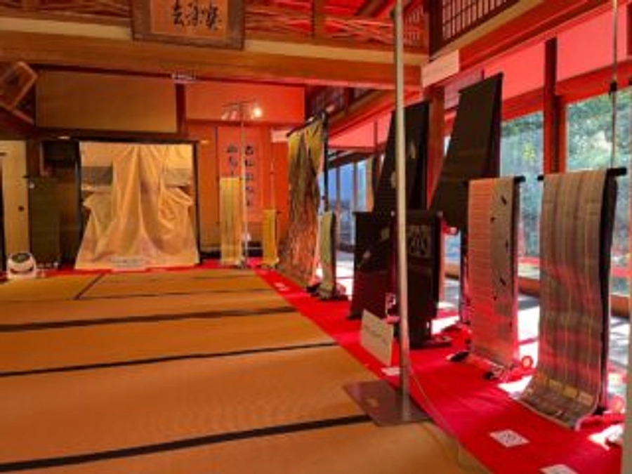 ④【博多織デベロップメントカレッジ新作発表会を開催しました】