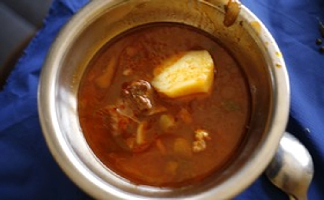 【スタートアップ20名限定】50人の子どもたちの給食１回分の材料を提供できます