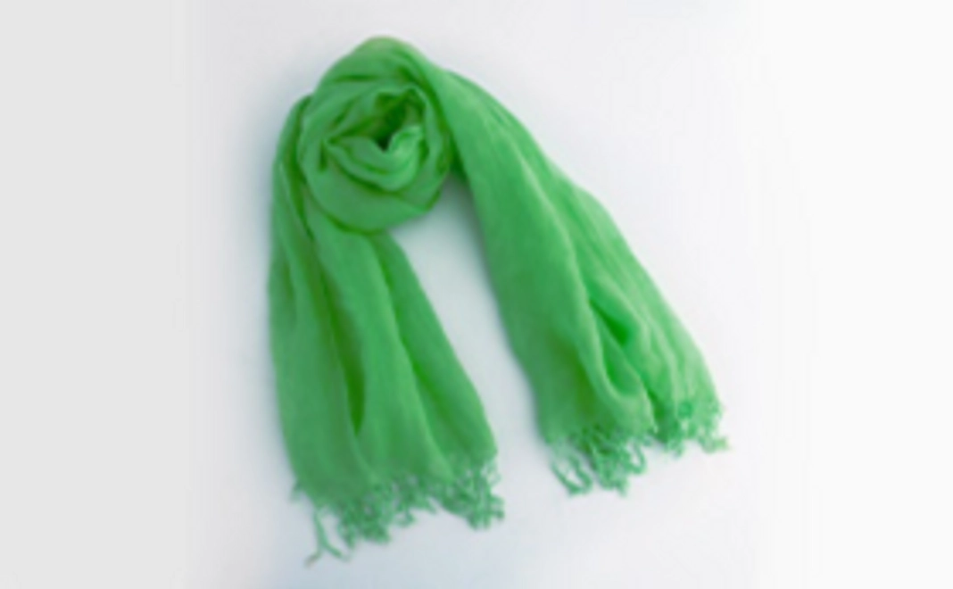 大麻布×天然色素 スカーフ1枚（青緑色）