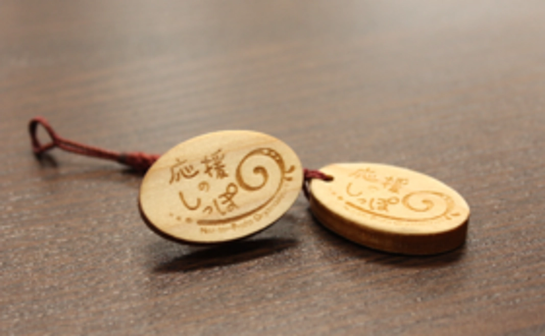 〜心を込めて〜木製ストラップをお届けします！