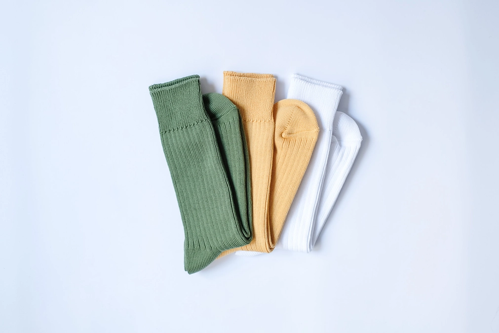 リターン品のご紹介『3色ソックス』