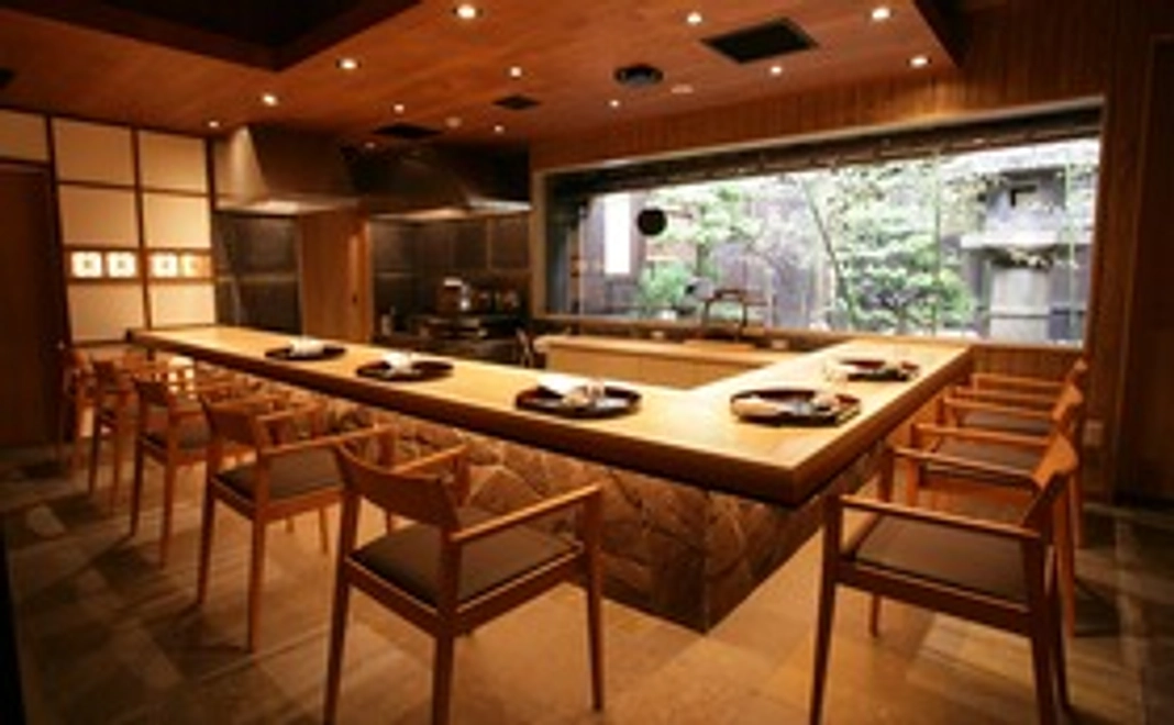 READYFOR特別割烹貸切ディナーへご招待