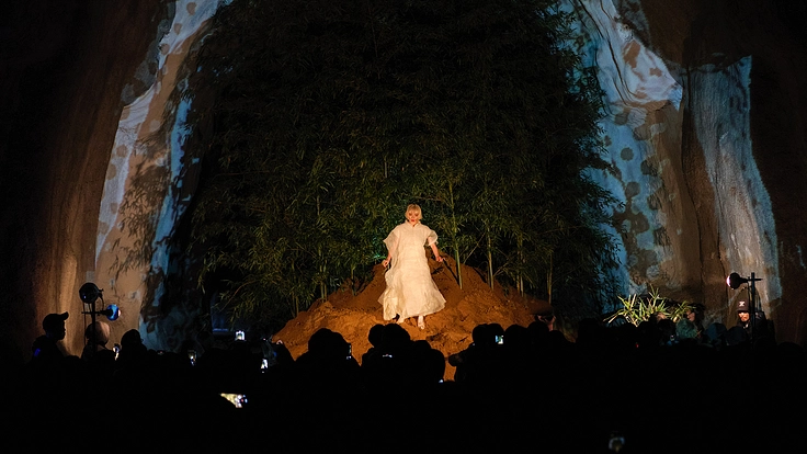 復活したアートプロジェクト「土から生える2024」を図録に残したい 3枚目