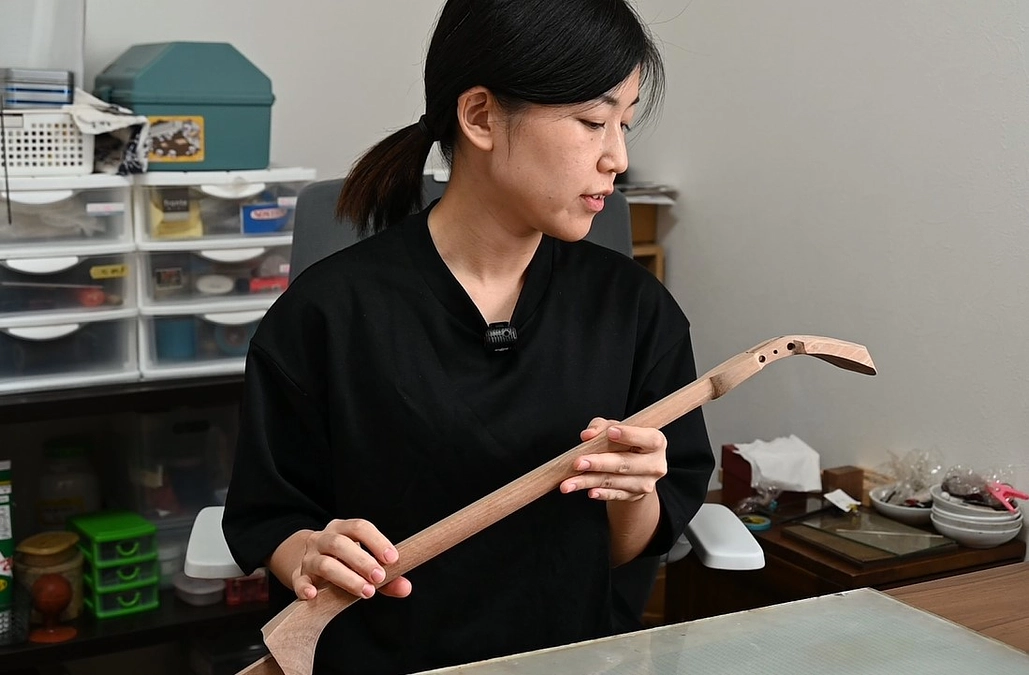 棹にはモクマオウ（木麻黄）を使います