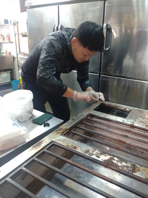 12/10(火) 改装前の家の片付け・掃除