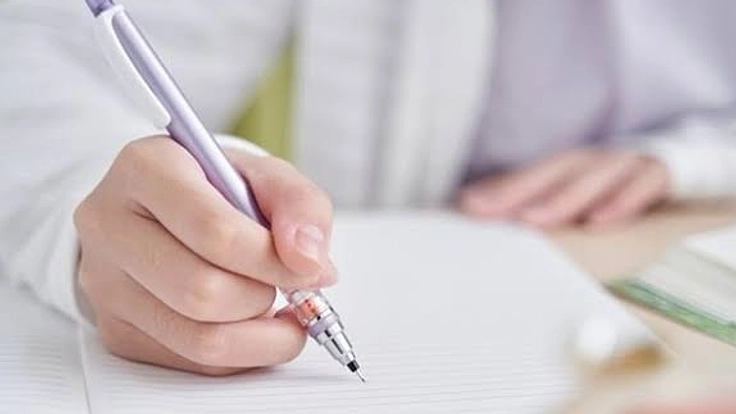 弟妹を支えながら学ぶために、学費のご支援をお願いします