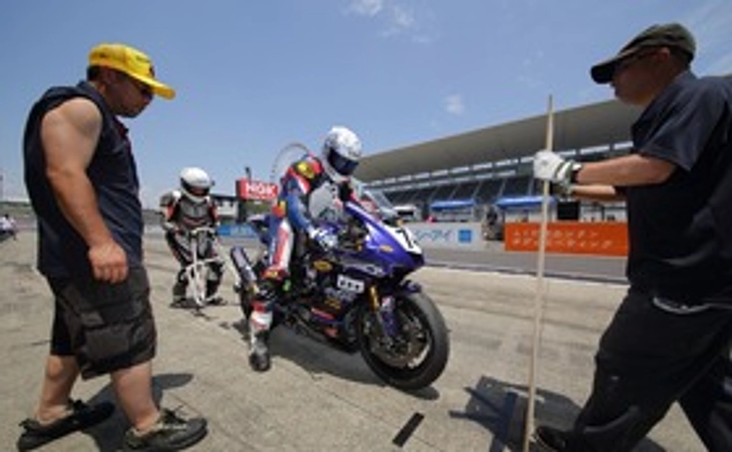 和工房Ltdレーシング、ガンバレコース