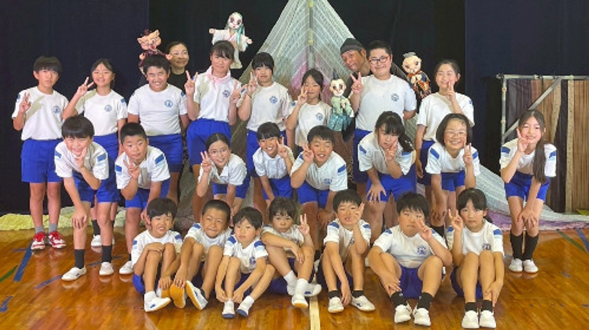 薩摩川内市立八幡小学校人形劇鑑賞会（支援事業7校目）ご報告