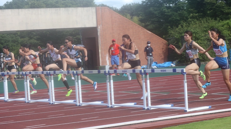 陸上競技トップ選手の臨場感を目の前に！子供たちに感動体験を！