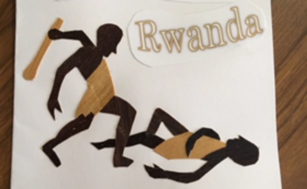 現地の女性が手作りした「バナナリーフカード」