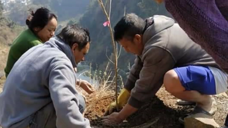 ネパールカトマンズ　ビラヂル・皆生桜公園建設
