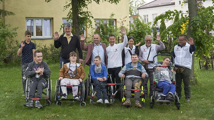 日本しかできない、ウクライナの高齢者や障害者の避難支援プロジェクト