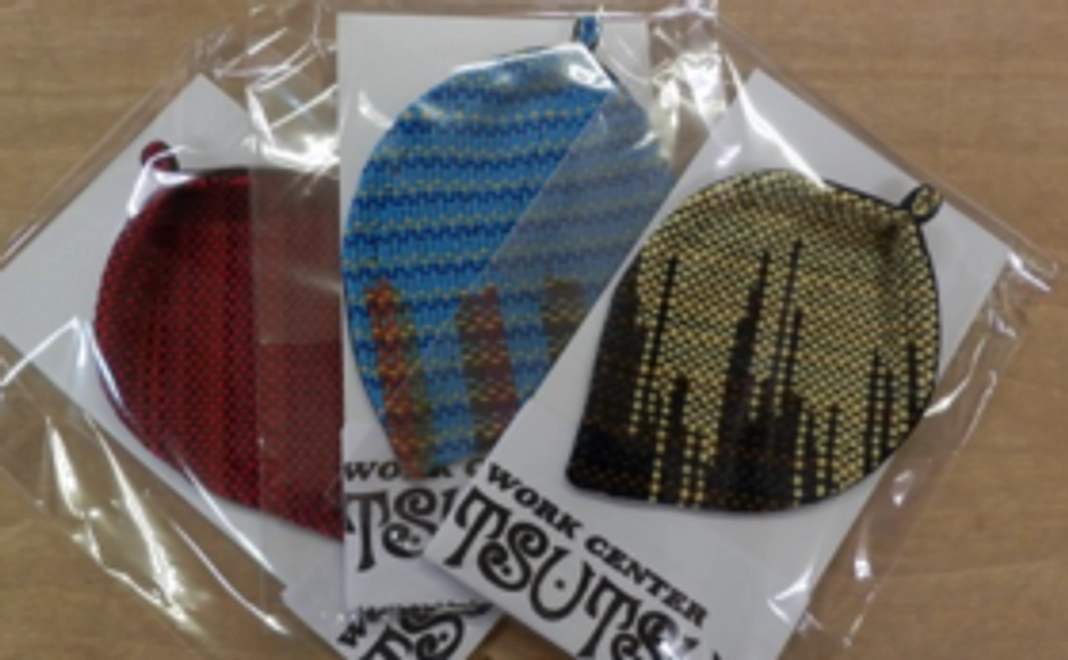 【心を込めた手作りのコースターをお届けします】