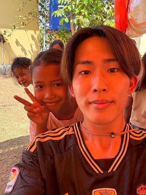 笑顔のその先を届ける