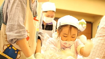 総額18万円の寄付で、30名の子どもたちに貴重な味噌作り体験を提供
