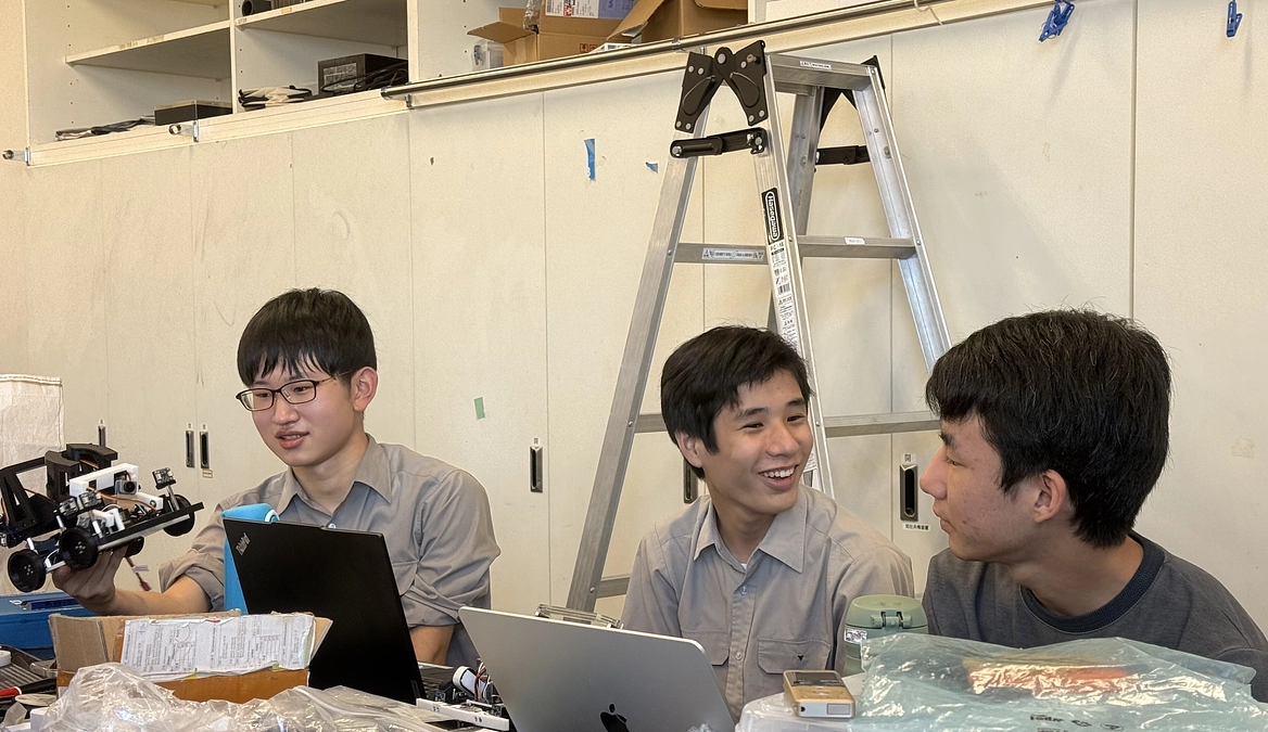 世界大会から帰ってきた生徒に感想を聞きました！