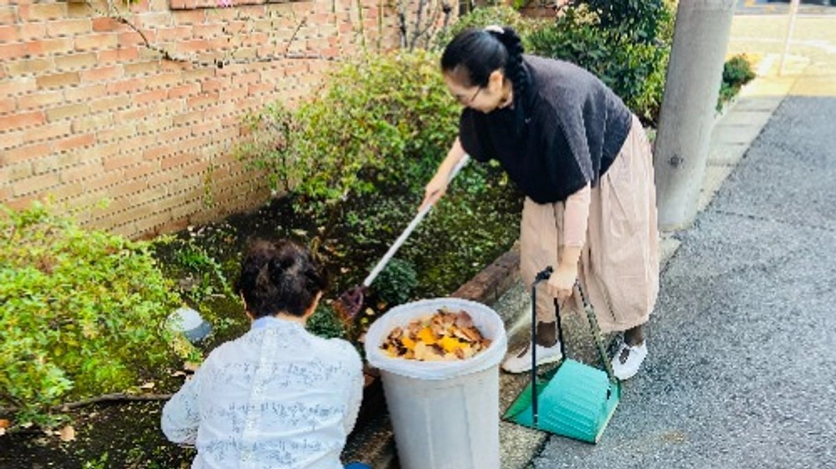 朝はお掃除から