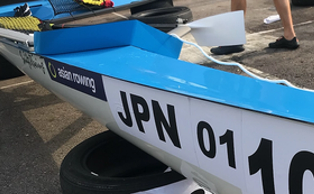 【スポンサー枠】ボートへのステッカー掲載(中)