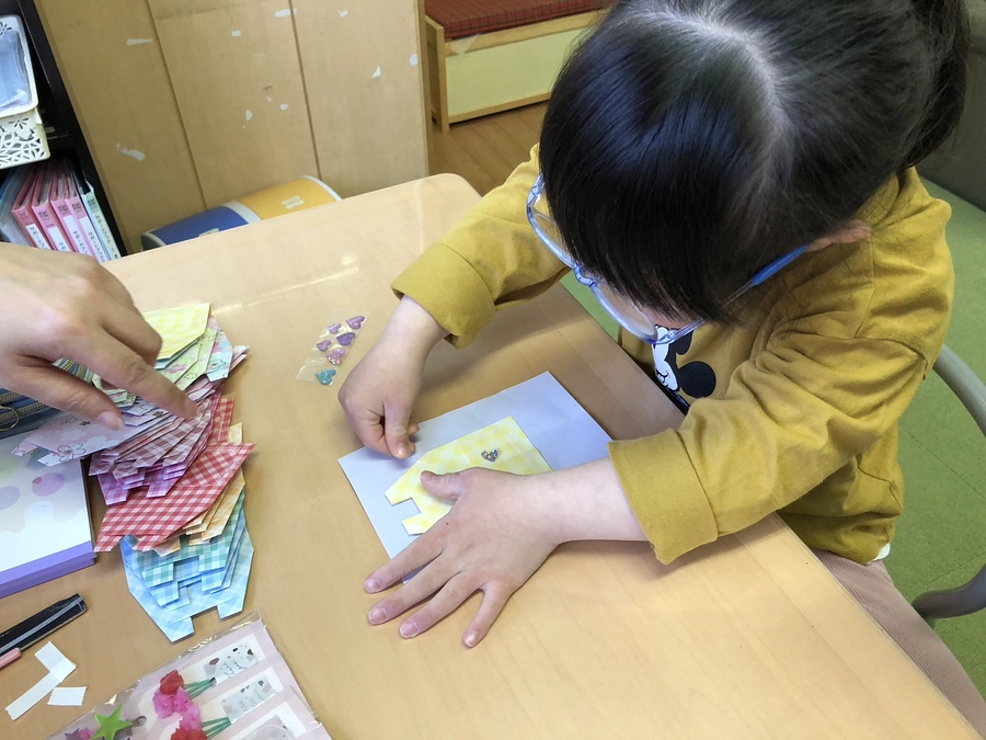 今週は母の日カードを作っています🤗