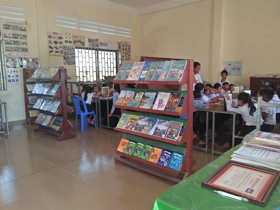 【スバイリエン州Moeng Samphan Primary School】子どもたちの読書活動の様子