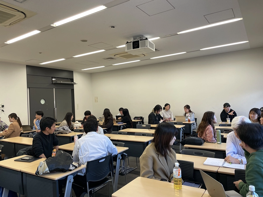 感情社会学履修者による演劇制作２　当事者演出でエスノフィクション