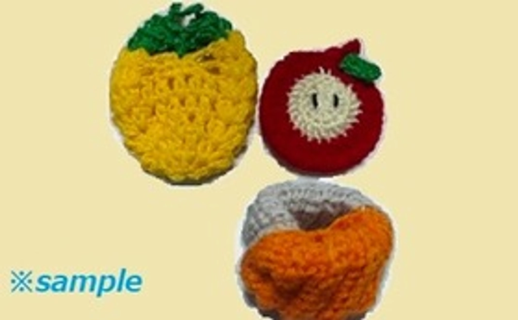 感謝のお手紙とアクリルたわし