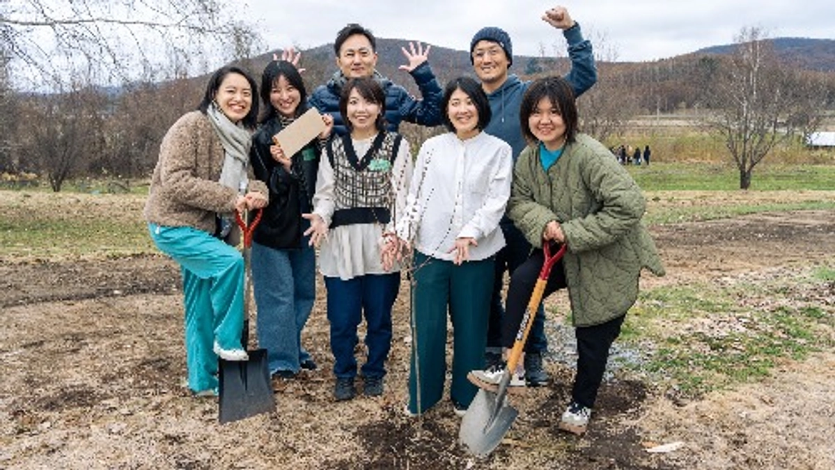 4月21日に植樹を行いました
