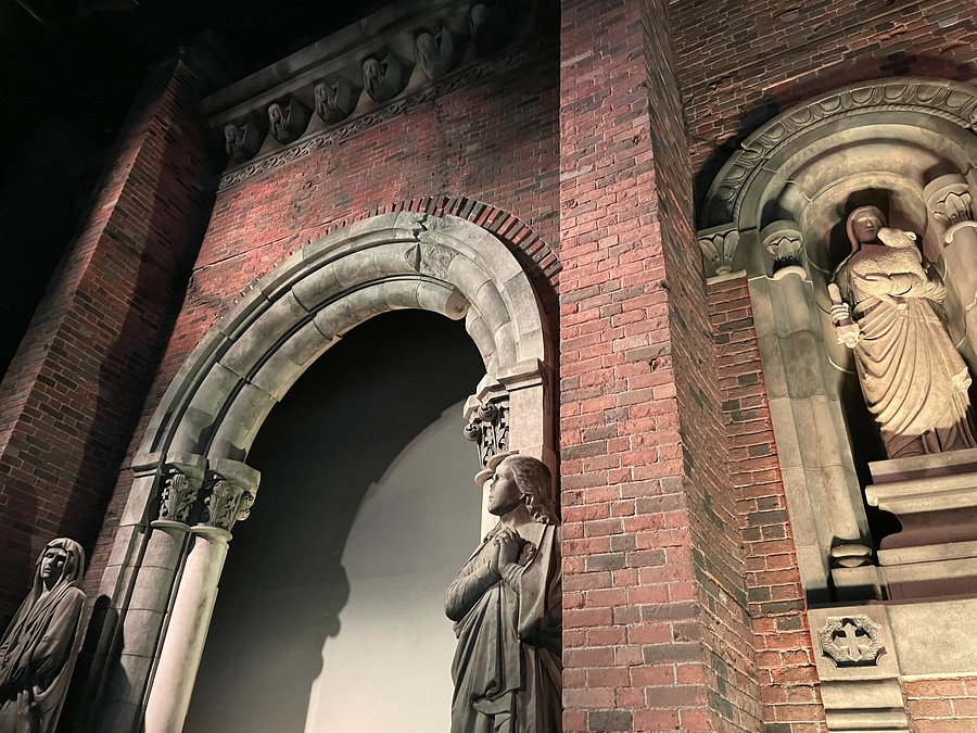 今日は長崎に原爆が投下された日です