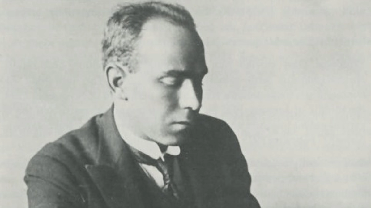 カラハリ砂漠でヒトは直立二足歩行になった