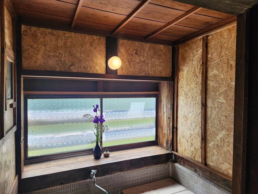 お風呂場の壁リノベーション