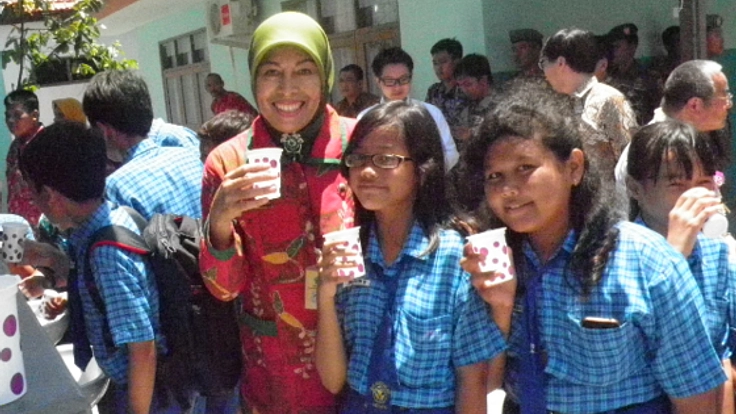 浄水施設を建設し、インドネシアの子供たちに清潔な飲料水を！！