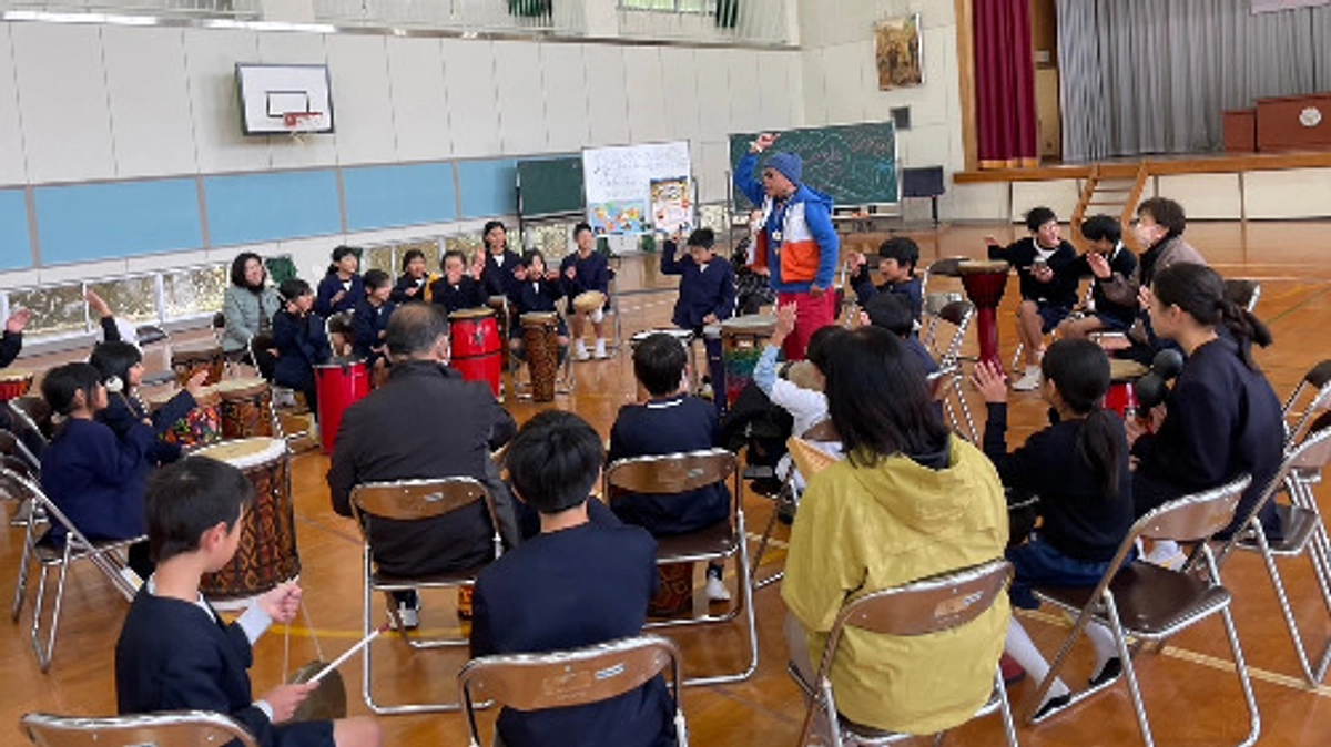 支援校33校目、霧島市立小浜小学校のご報告です！