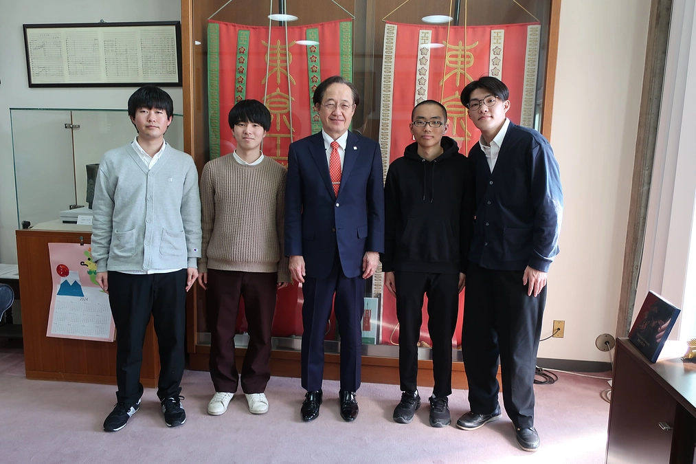 益学長を訪問しました！