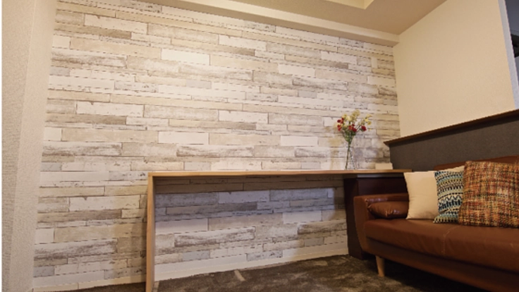 関西発！『賃貸でもできる剥がせる壁紙施工サービス』を広めたい