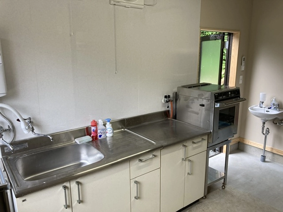 飲食店営業の許可おりました。