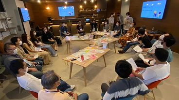 大学生と大人が共に学ぶ新しい生涯学習プログラムの活動応援 のトップ画像