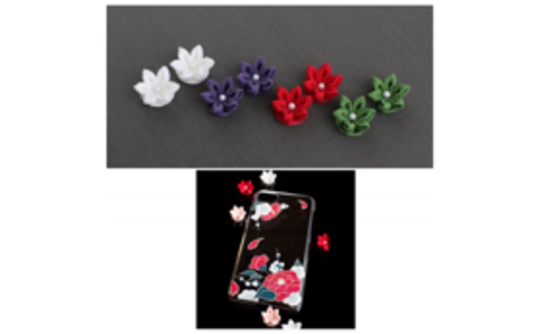 小町のネックレスorオリジナルスマホケース