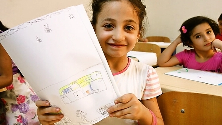 イラク本土から避難してきた子どもたちの学校を建設します