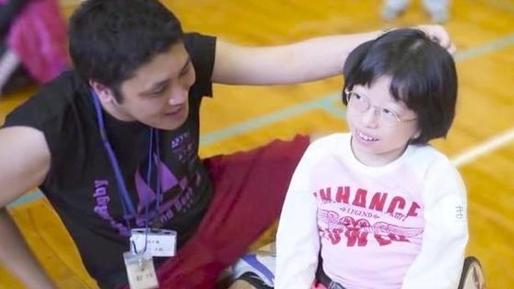 操作性のよい車いすを購入し、運動障害児の活動の幅を広げたい！