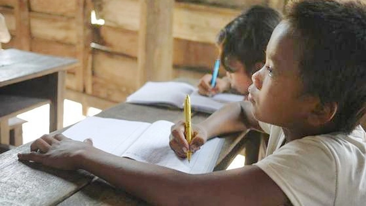 夢と笑顔で世界を繋げる∼リエンポン村に小学校を建てよう∼