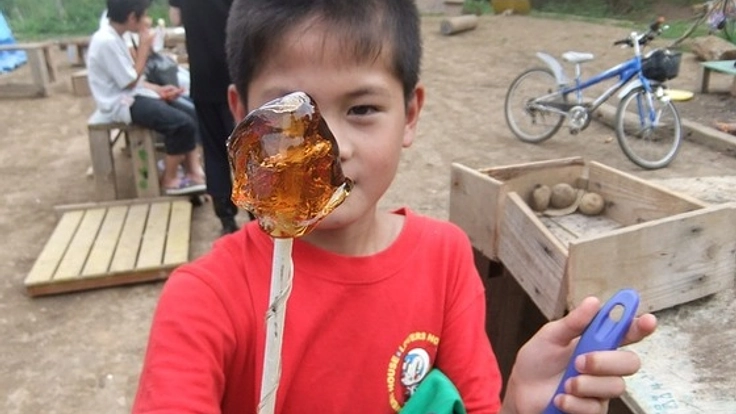 被災地に出来た子どもの遊び場を残す　あそびーばー