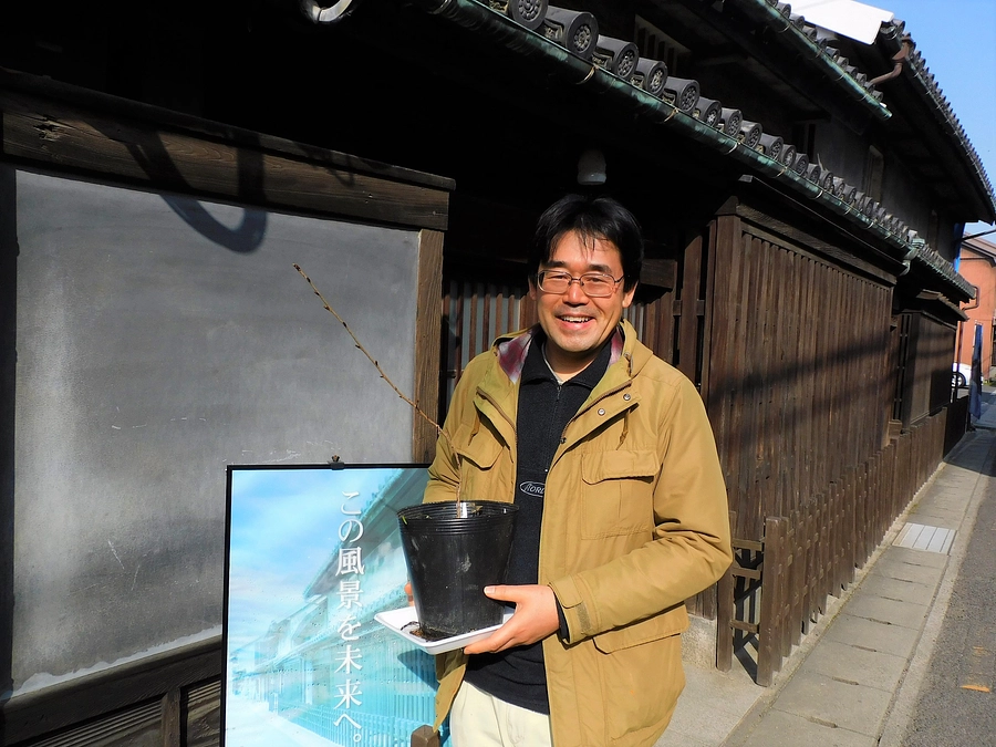 ～たどつに関わる人の想い～桃陵八重桜と町並みでこの町に賑わいを