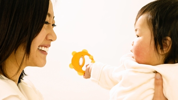 新生児の子育てグッズを揃えた日本版マタニティボックスを制作!