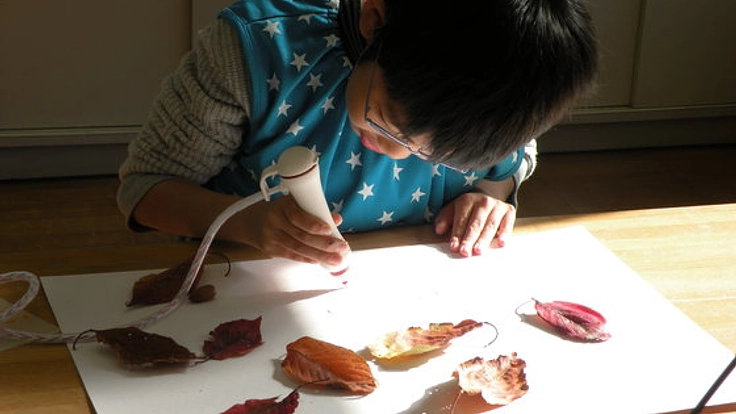 盲学校に絵を描くための補助道具「みつろう君」を贈ろう！