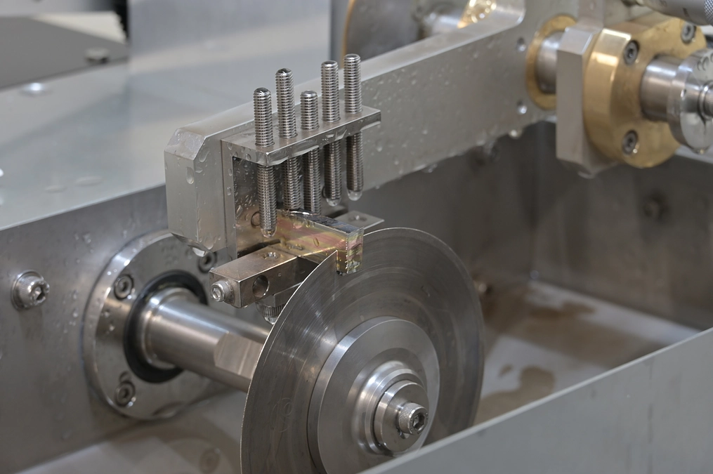 切断機購入のご報告