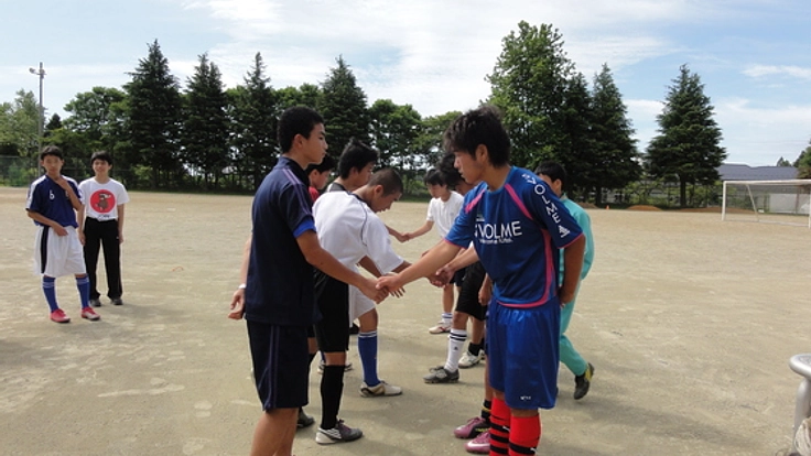 被災地の中高生とのサッカーチャリティーマッチを開催したい！