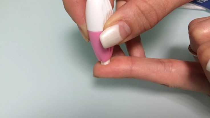 簡易がん検査キットを配布し女性特有のがんの早期発見を促したい!